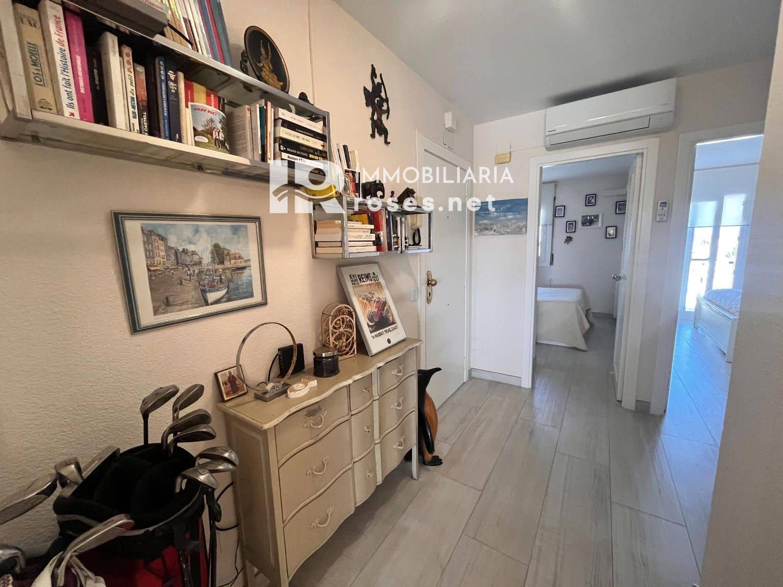 2 slaapkamer Flat te koop in Empuriabrava met garage - € 325.000 (Ref: 9836768)