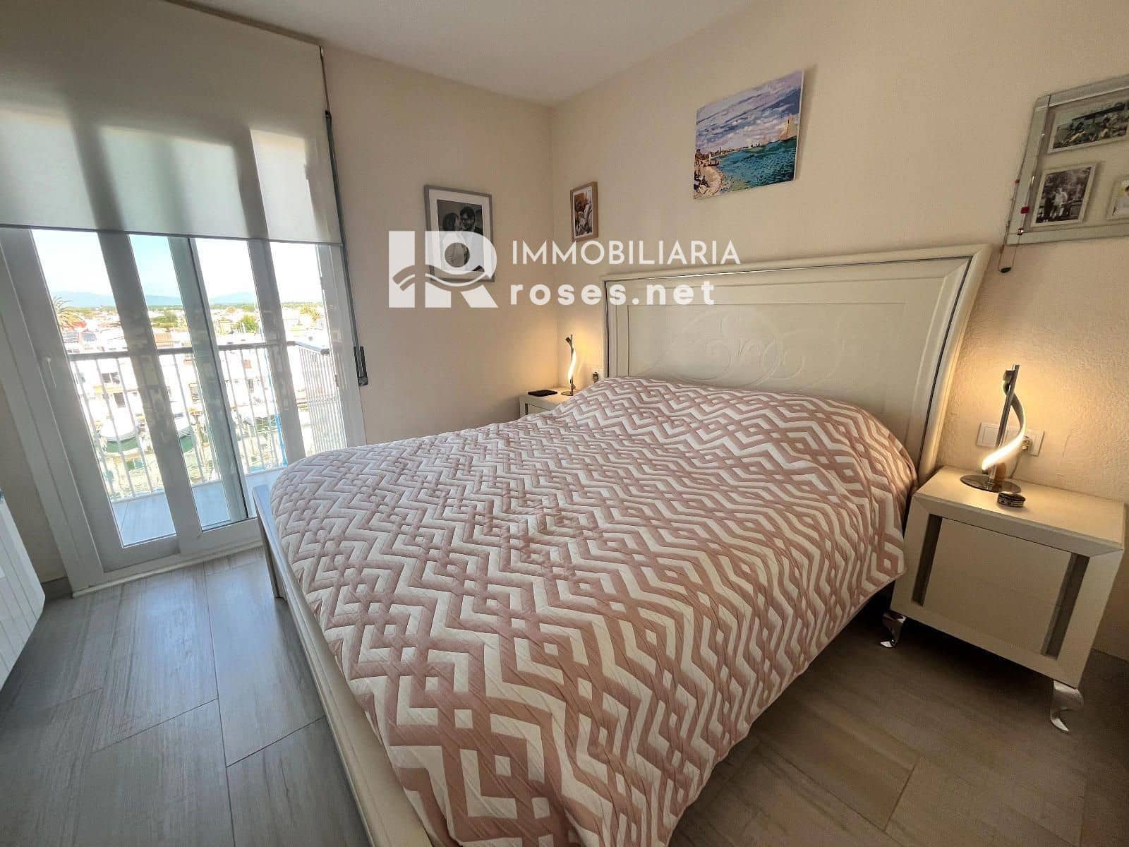 2 slaapkamer Flat te koop in Empuriabrava met garage - € 325.000 (Ref: 9836768)