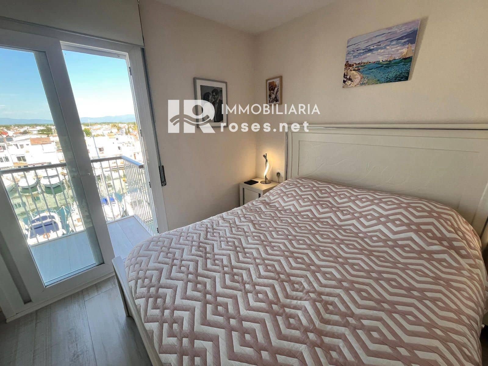 2 slaapkamer Flat te koop in Empuriabrava met garage - € 325.000 (Ref: 9836768)