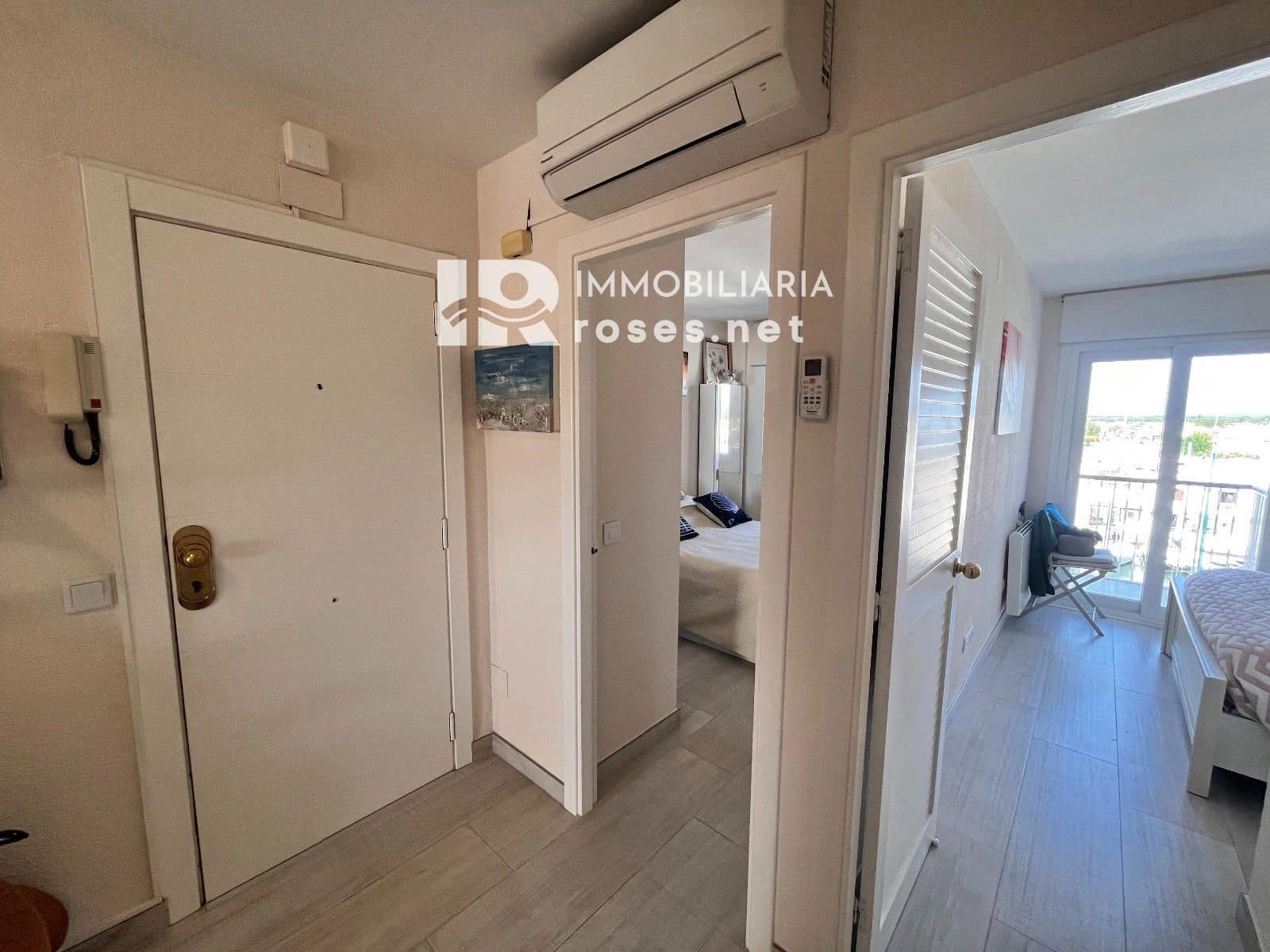 2 slaapkamer Flat te koop in Empuriabrava met garage - € 325.000 (Ref: 9836768)