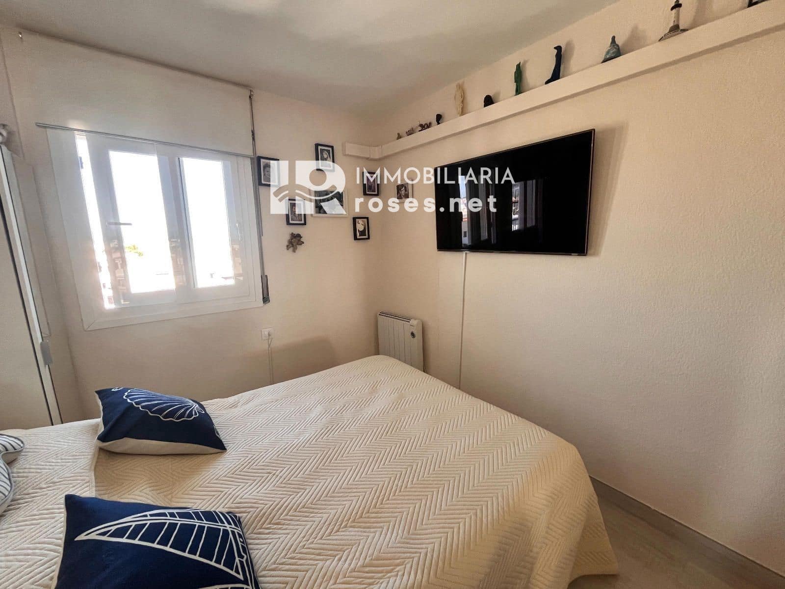 2 slaapkamer Flat te koop in Empuriabrava met garage - € 325.000 (Ref: 9836768)