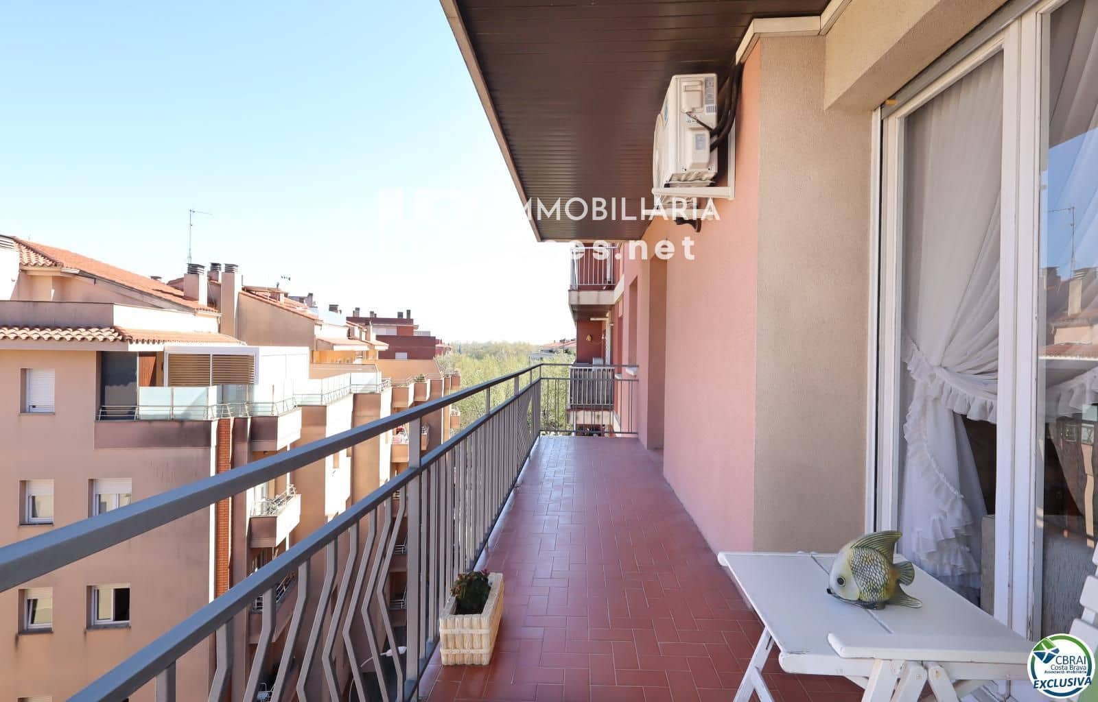 4 bedroom Flat for sale in Figueres - € 174,000 (Ref: 9836772)