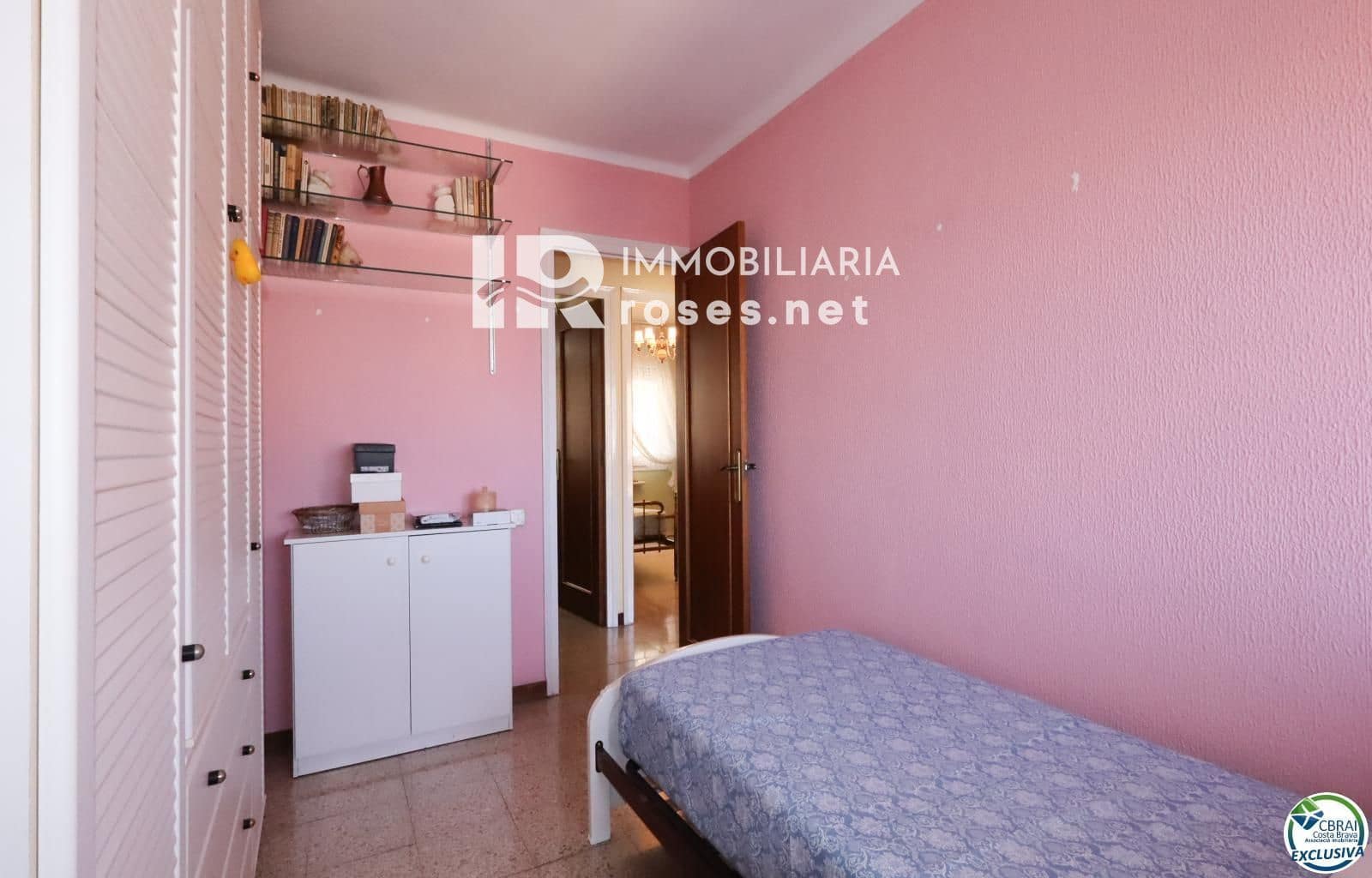 4 bedroom Flat for sale in Figueres - € 174,000 (Ref: 9836772)