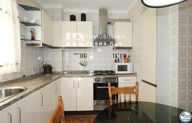 4 soverom Leilighet til salgs i Figueres - € 174 000 (Ref: 9836772)