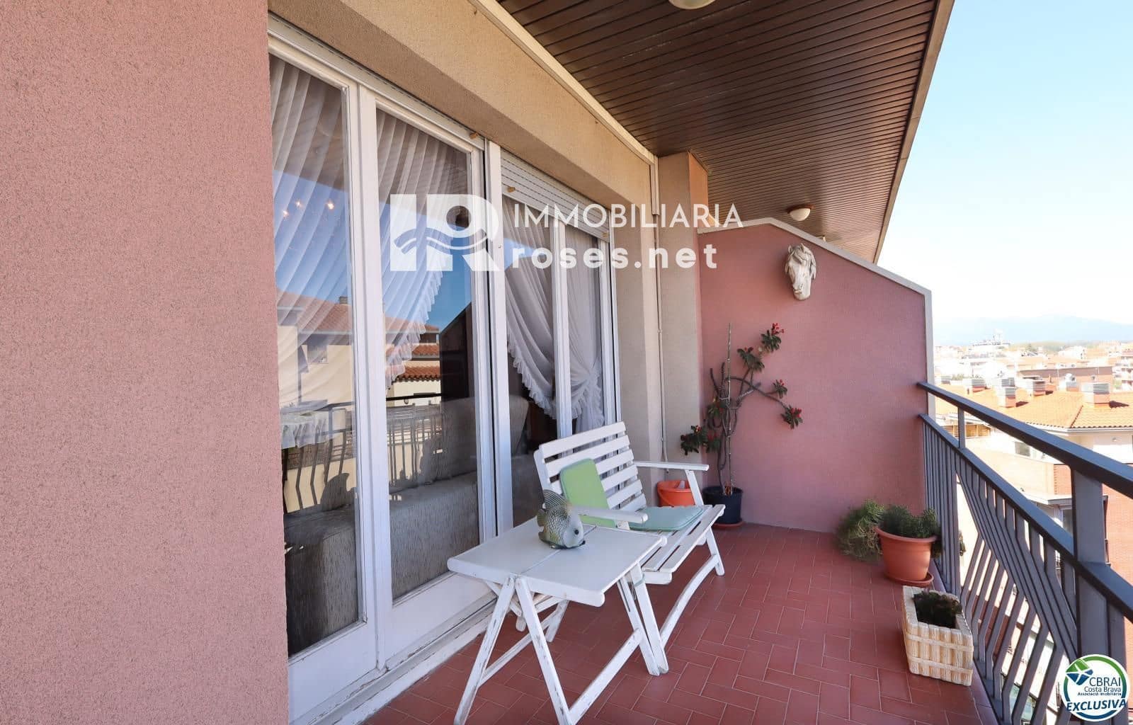 4 bedroom Flat for sale in Figueres - € 174,000 (Ref: 9836772)