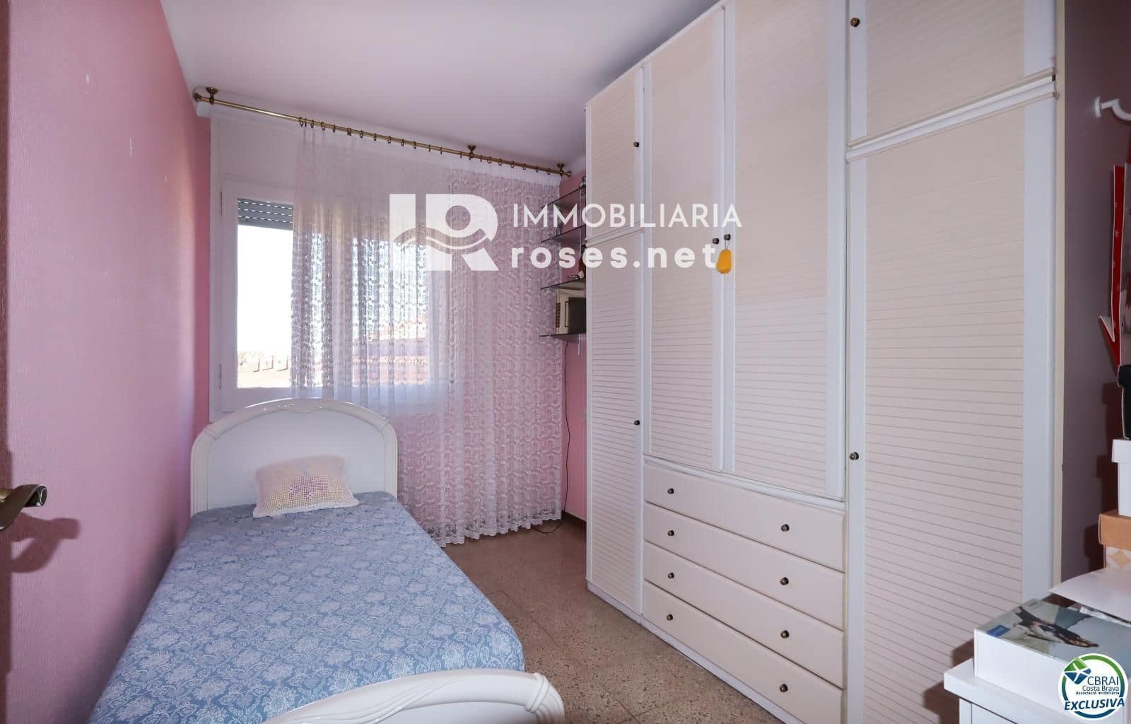 4 bedroom Flat for sale in Figueres - € 174,000 (Ref: 9836772)