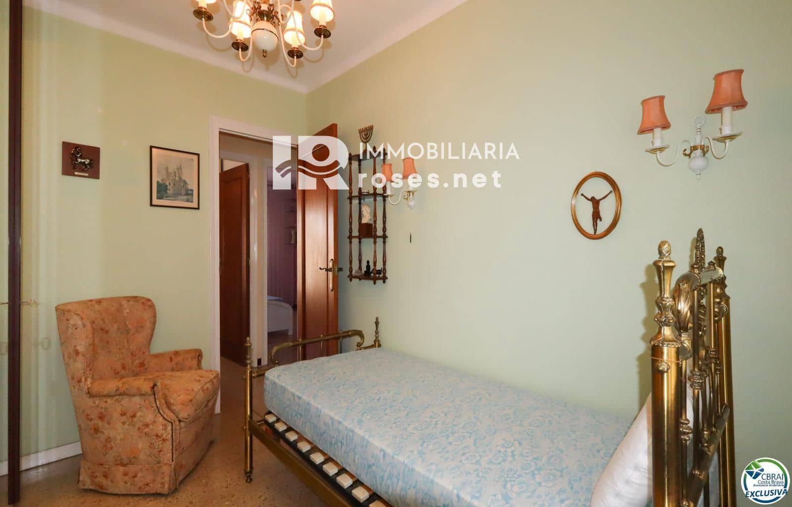 4 bedroom Flat for sale in Figueres - € 174,000 (Ref: 9836772)