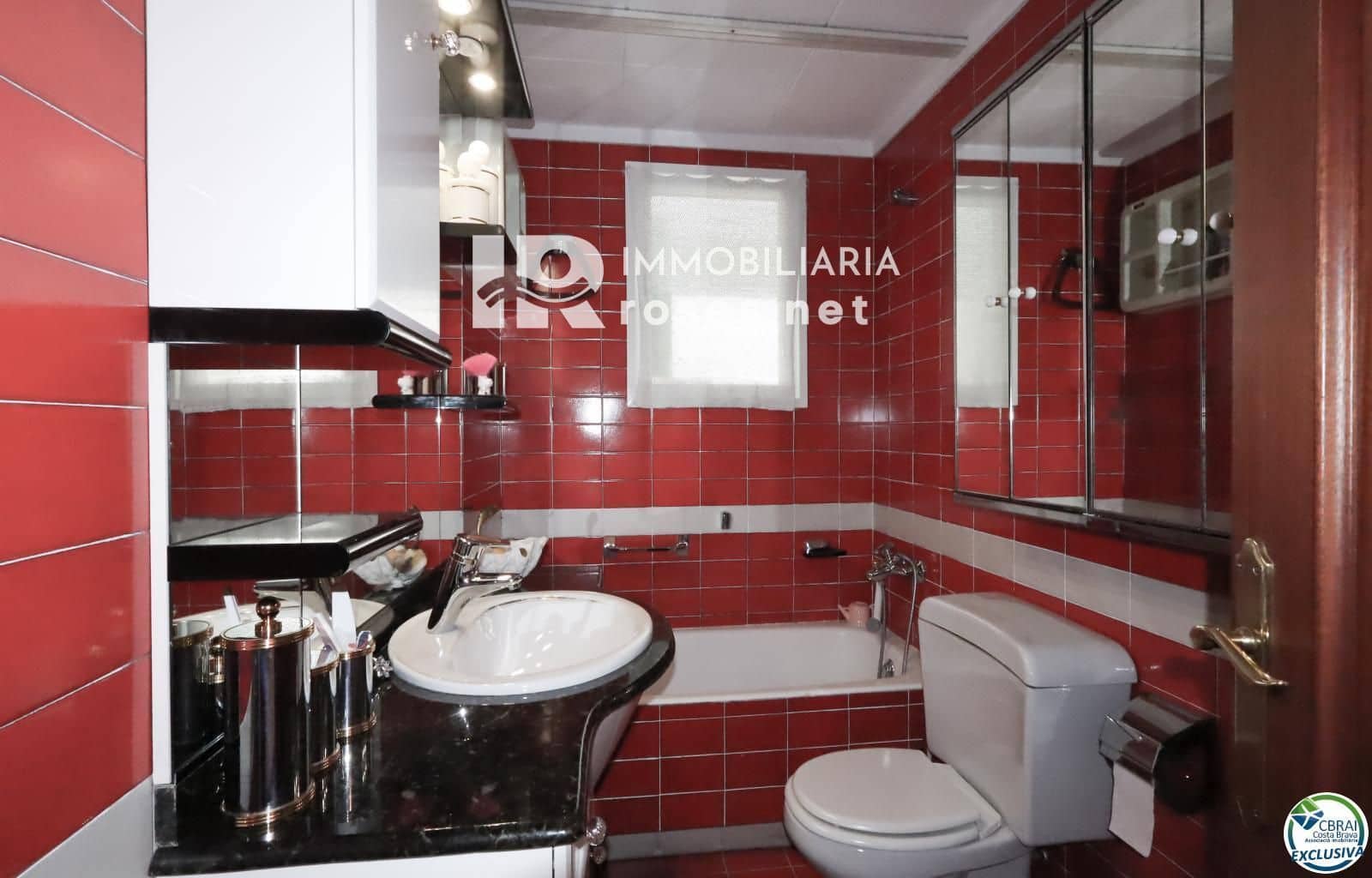 4 bedroom Flat for sale in Figueres - € 174,000 (Ref: 9836772)