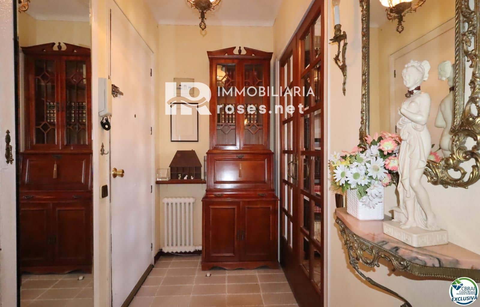 4 bedroom Flat for sale in Figueres - € 174,000 (Ref: 9836772)