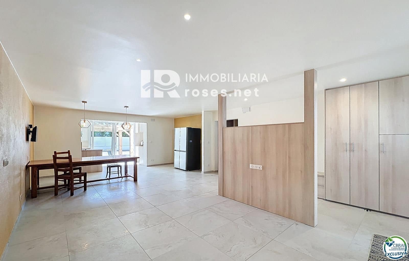 5 makuuhuone Huvila myytävänä paikassa Empuriabrava - 595 000 € (Ref: 9839716)