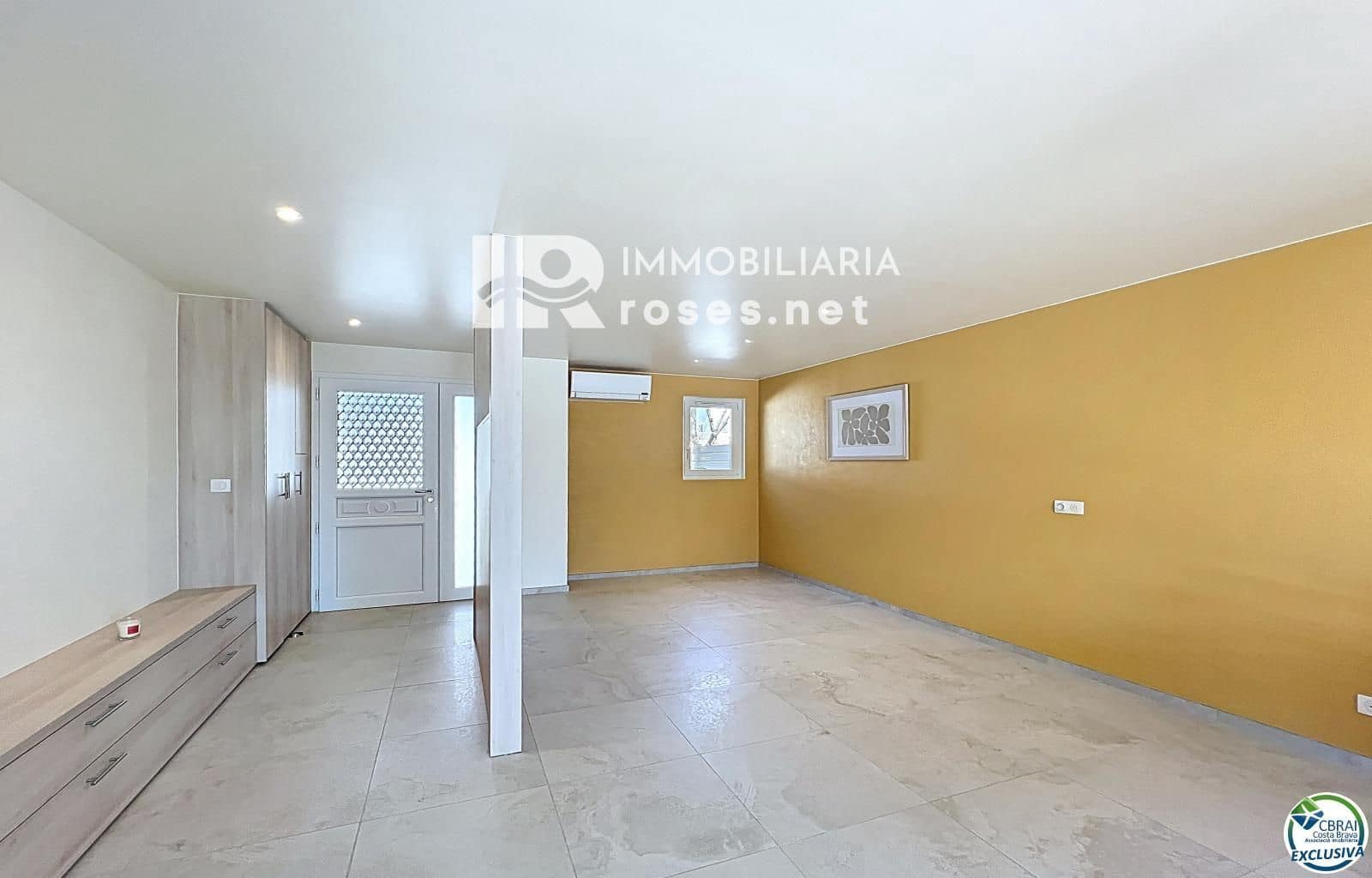 5 makuuhuone Huvila myytävänä paikassa Empuriabrava - 595 000 € (Ref: 9839716)