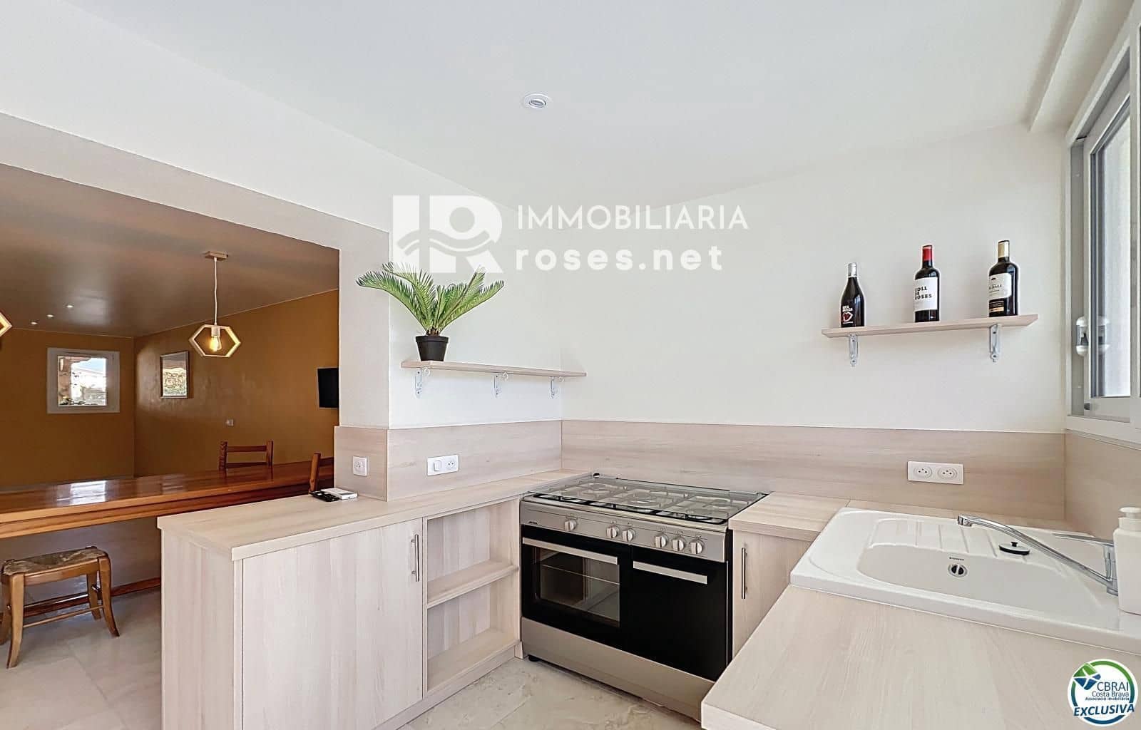 5 makuuhuone Huvila myytävänä paikassa Empuriabrava - 595 000 € (Ref: 9839716)