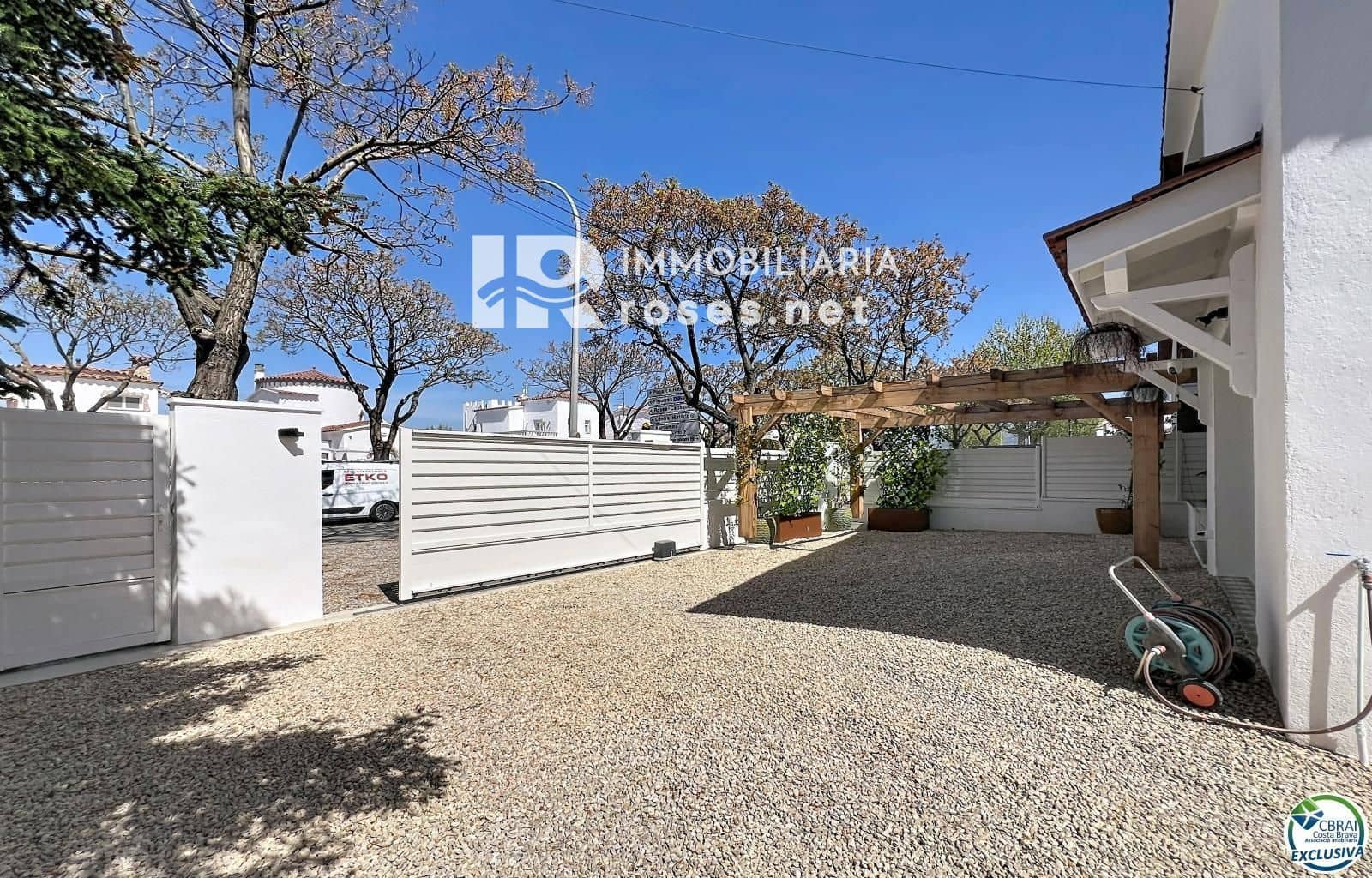 5 makuuhuone Huvila myytävänä paikassa Empuriabrava - 595 000 € (Ref: 9839716)