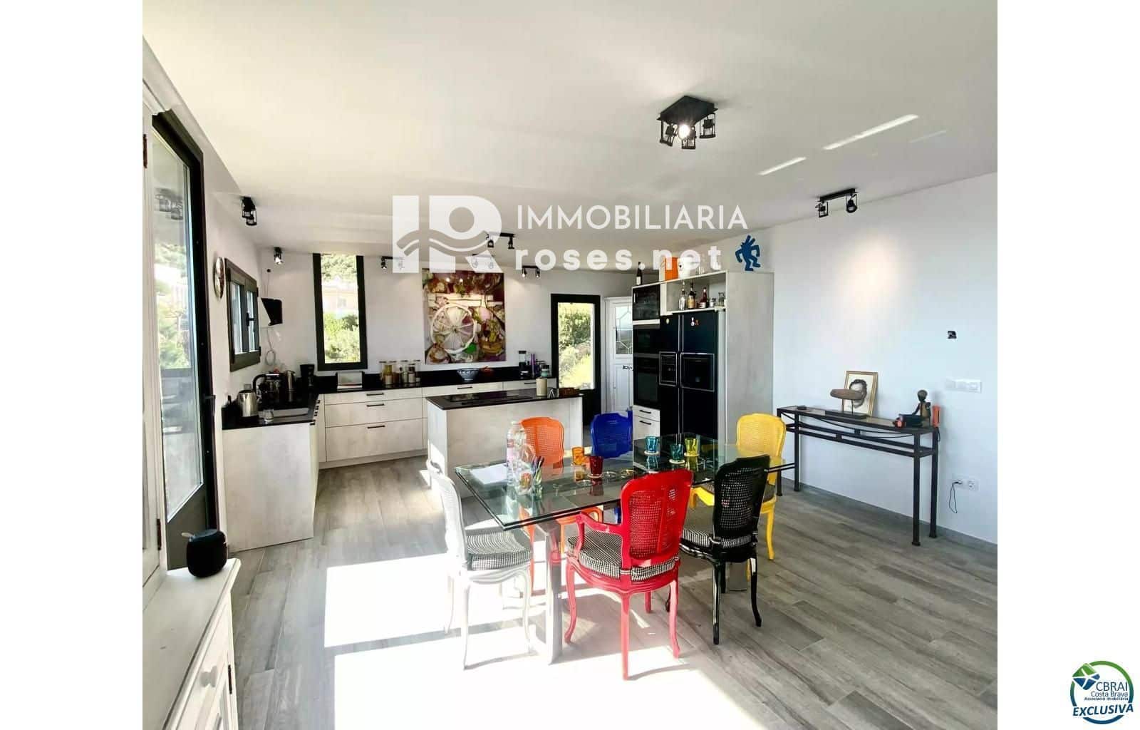 4 bedroom Villa for sale in Pau with pool garage - € 995,000 (Ref: 9839717)