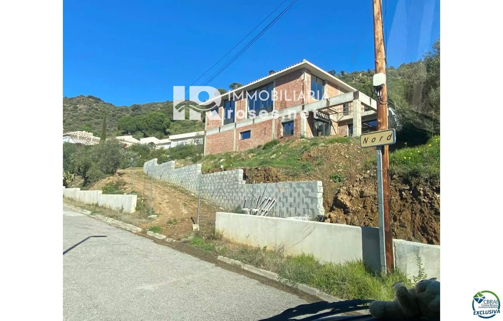 4 bedroom Villa for sale in Pau with pool garage - € 995,000 (Ref: 9839717)