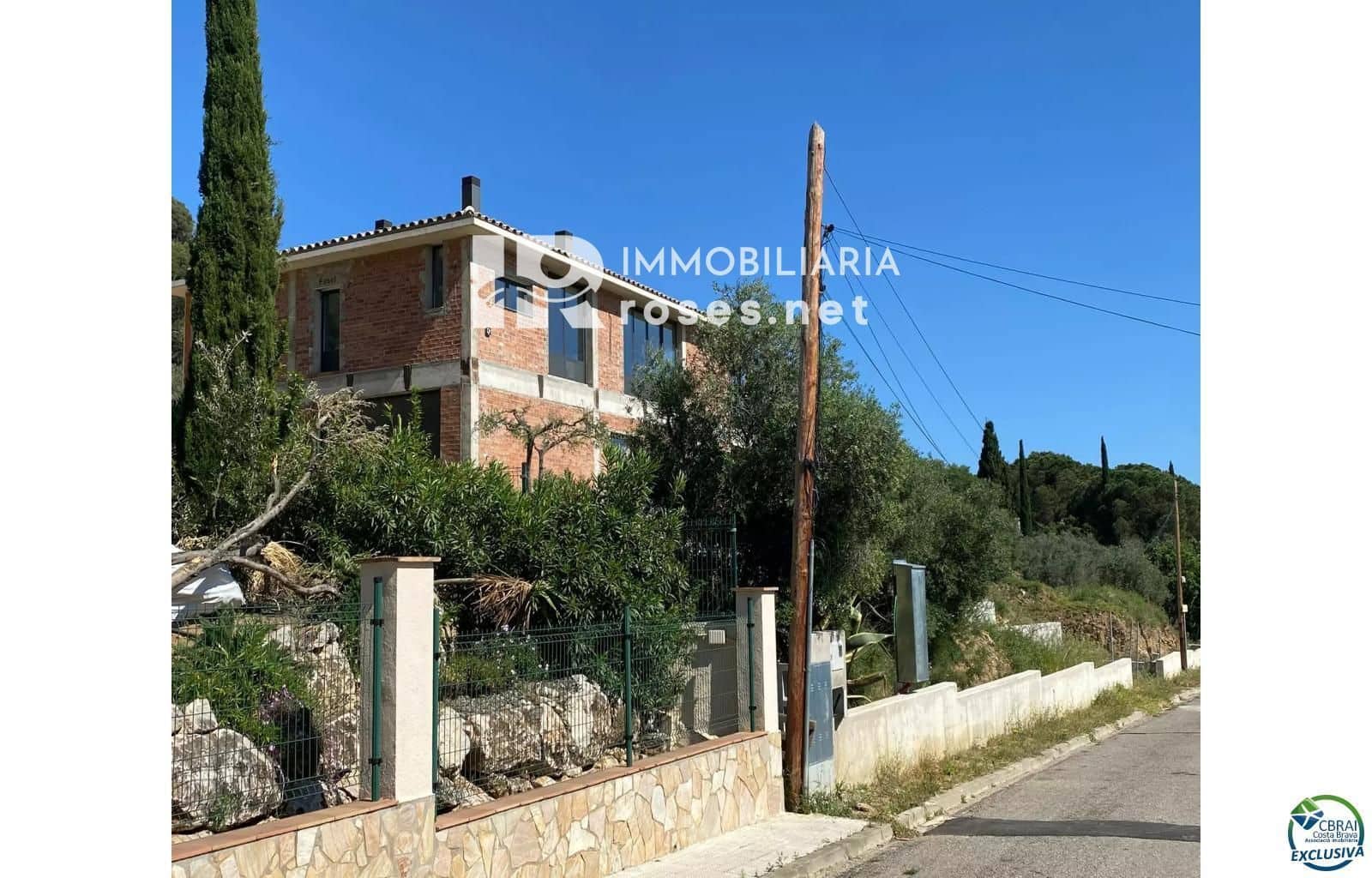 4 bedroom Villa for sale in Pau with pool garage - € 995,000 (Ref: 9839717)