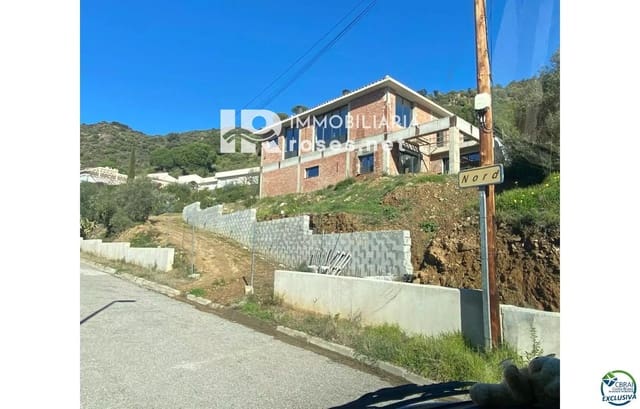 4 slaapkamer Villa te koop in Pau met zwembad garage - € 995.000 (Ref: 9839717)