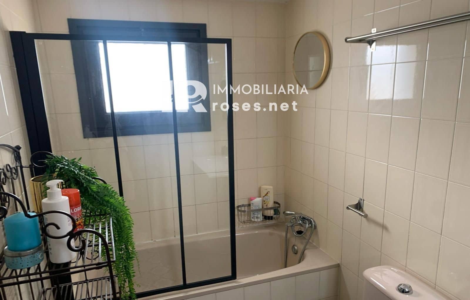 1 bedroom Flat for sale in Roses with pool - € 145,000 (Ref: 9849914)