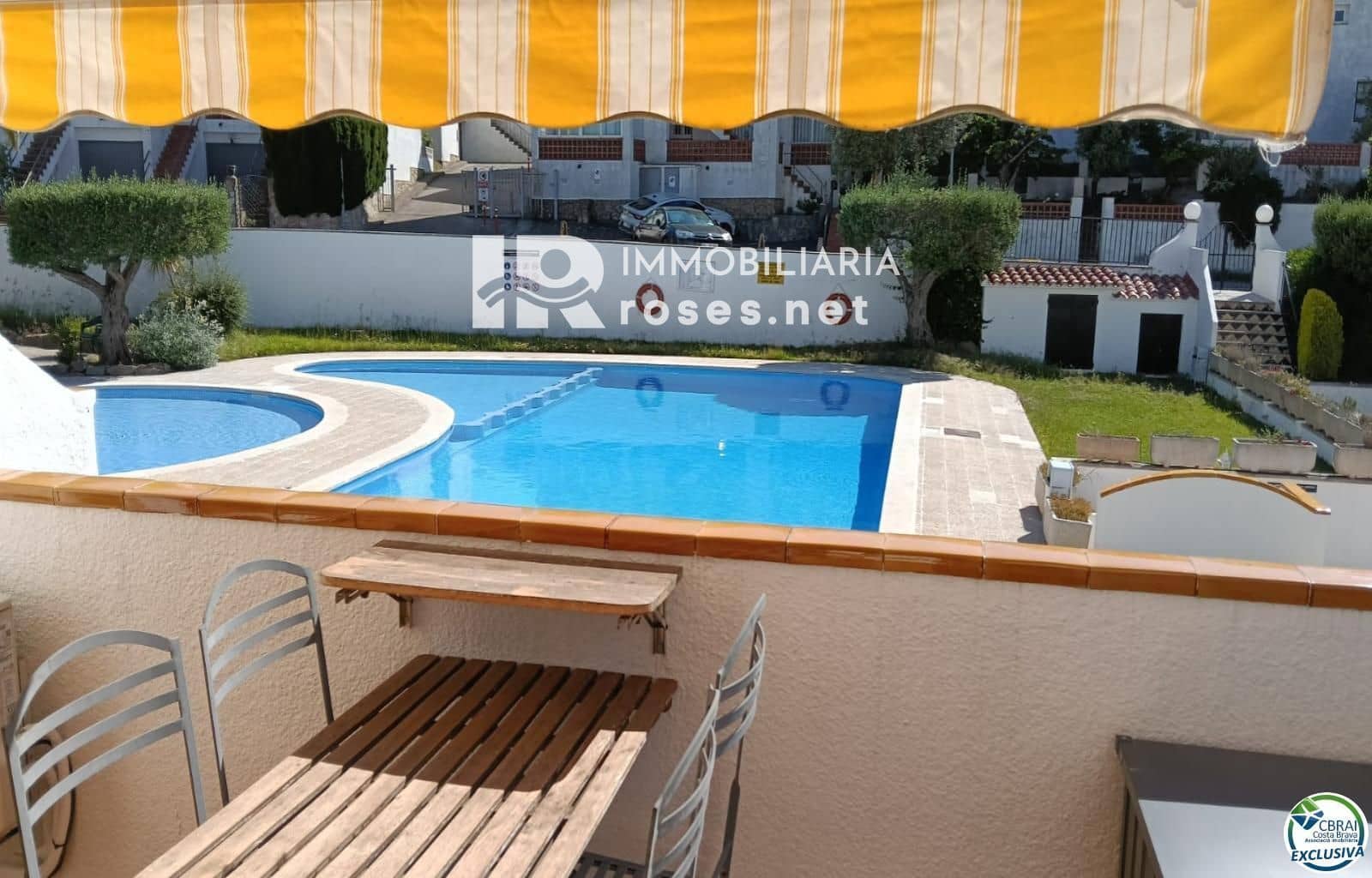 1 bedroom Flat for sale in Roses with pool - € 145,000 (Ref: 9849914)