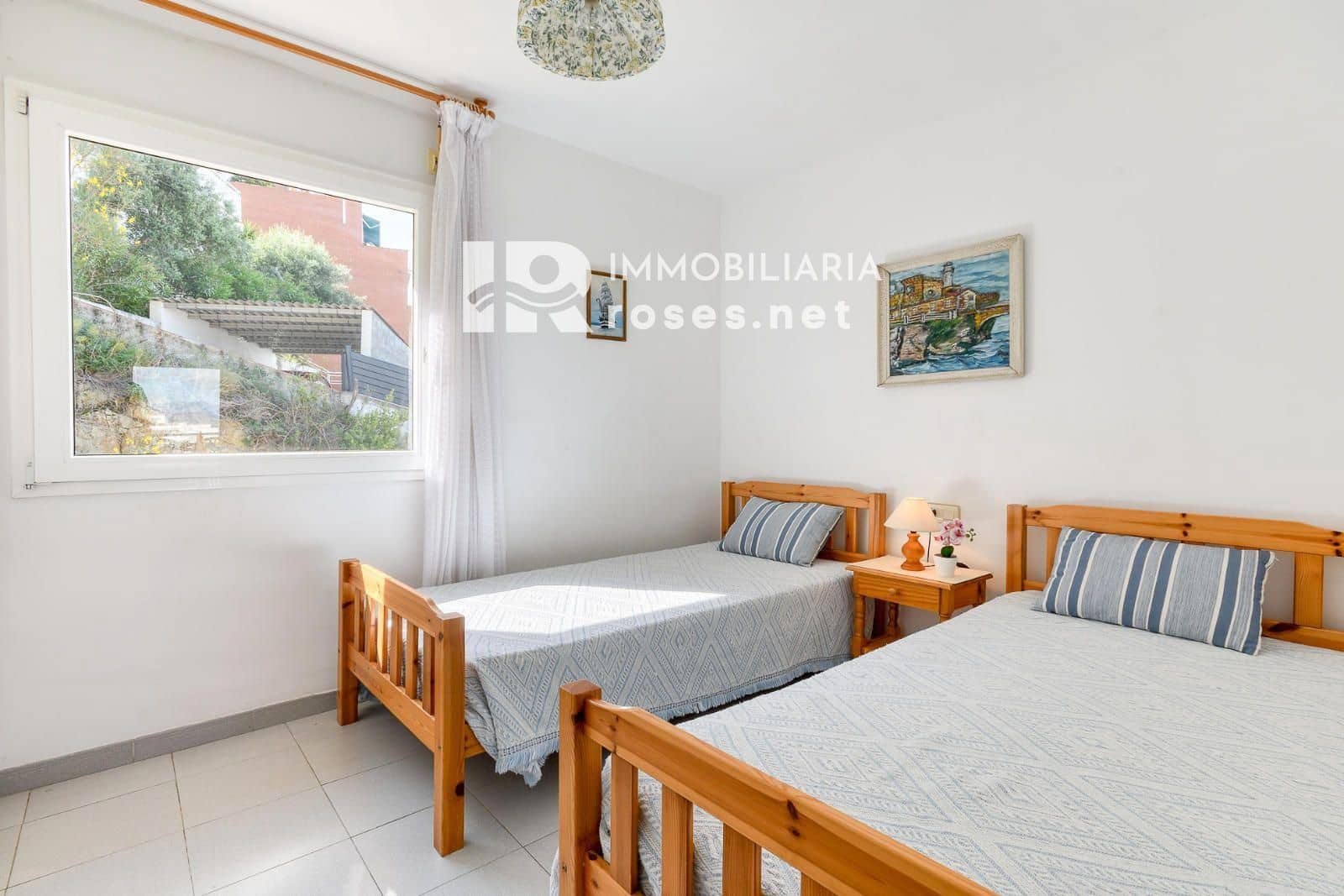 2 bedroom Flat for sale in Roses - € 260,000 (Ref: 9855939)