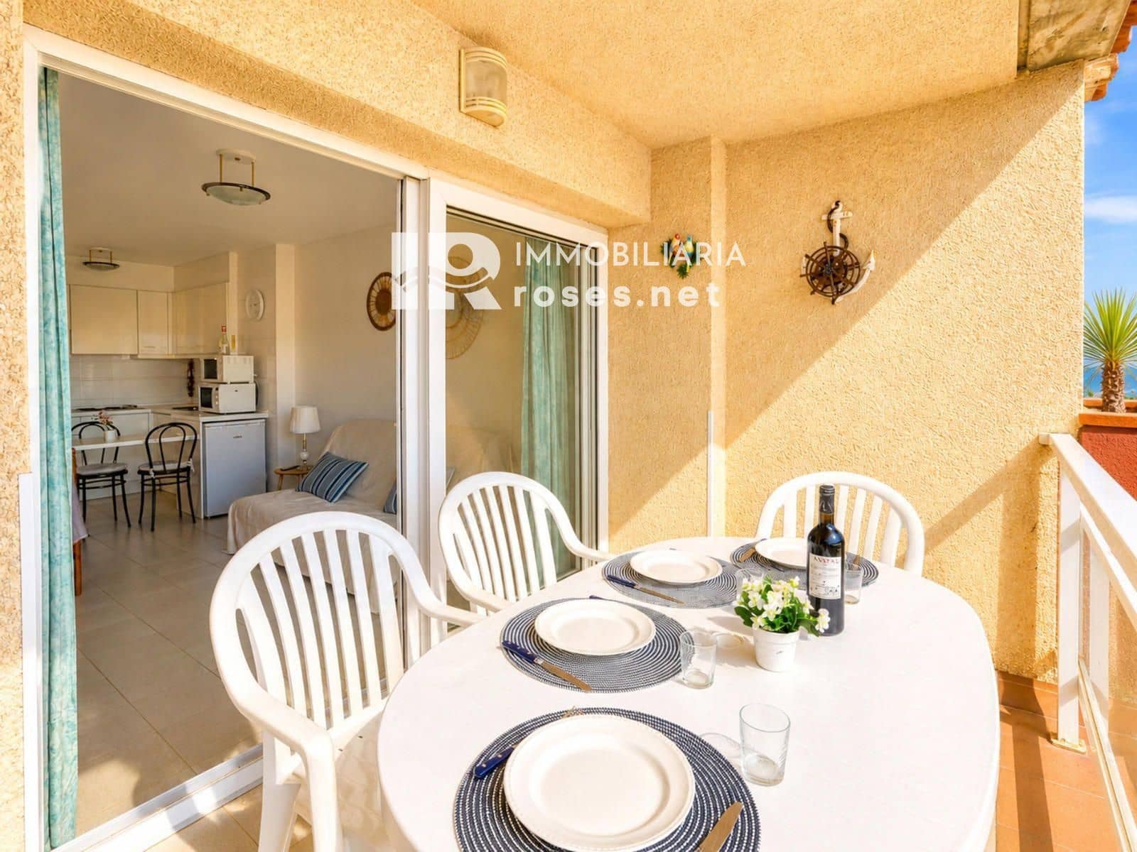 2 bedroom Flat for sale in Roses - € 260,000 (Ref: 9855939)