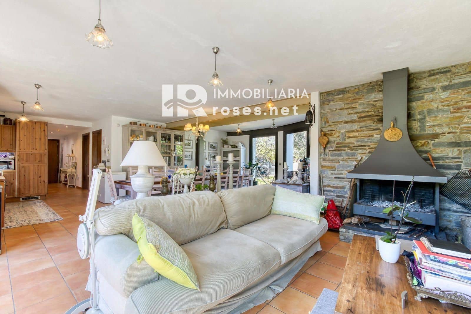 7 soveværelse Villa til salg i Llanca med garage - € 1.190.000 (Ref: 9855940)