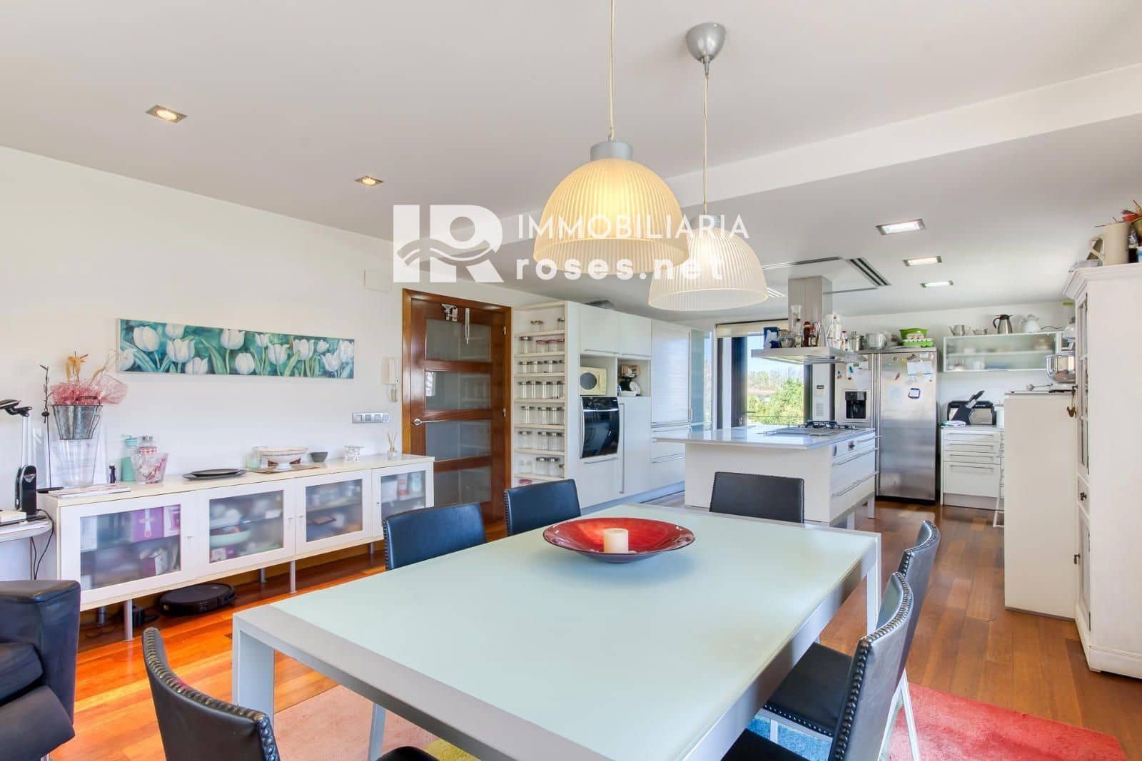 7 soveværelse Villa til salg i Llanca med garage - € 1.190.000 (Ref: 9855940)
