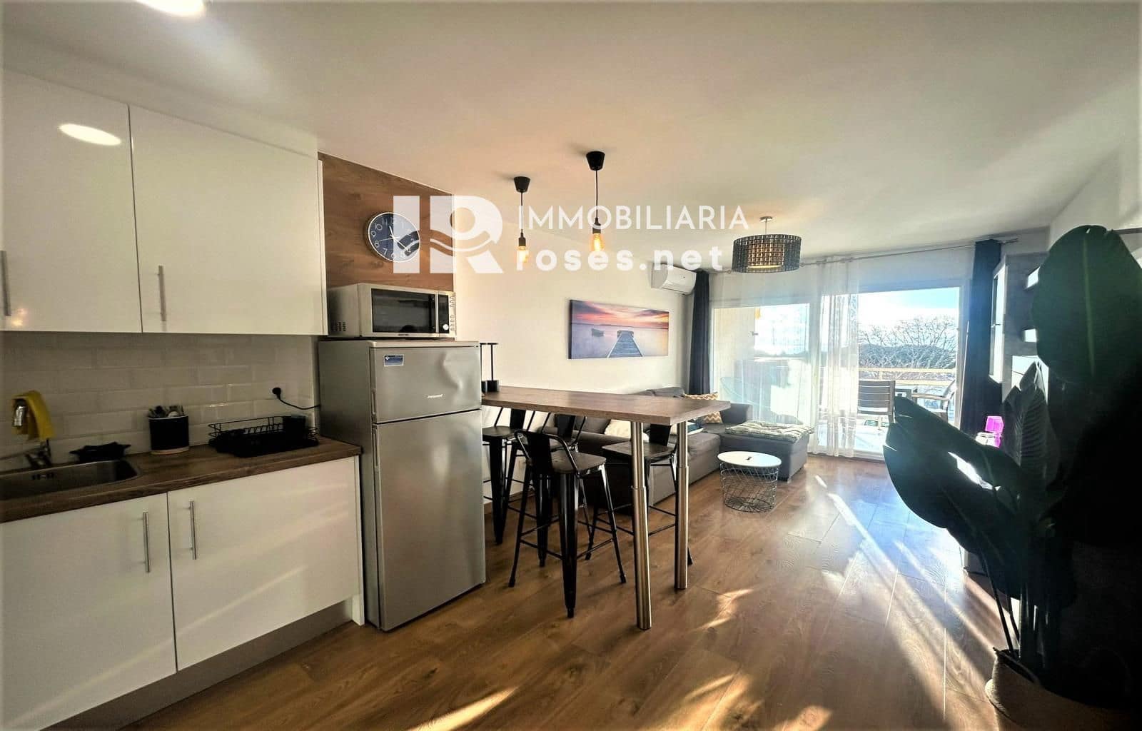 2 sypialnia Mieszkanie na sprzedaż w Roses - 275 000 € (Ref: 9865544)