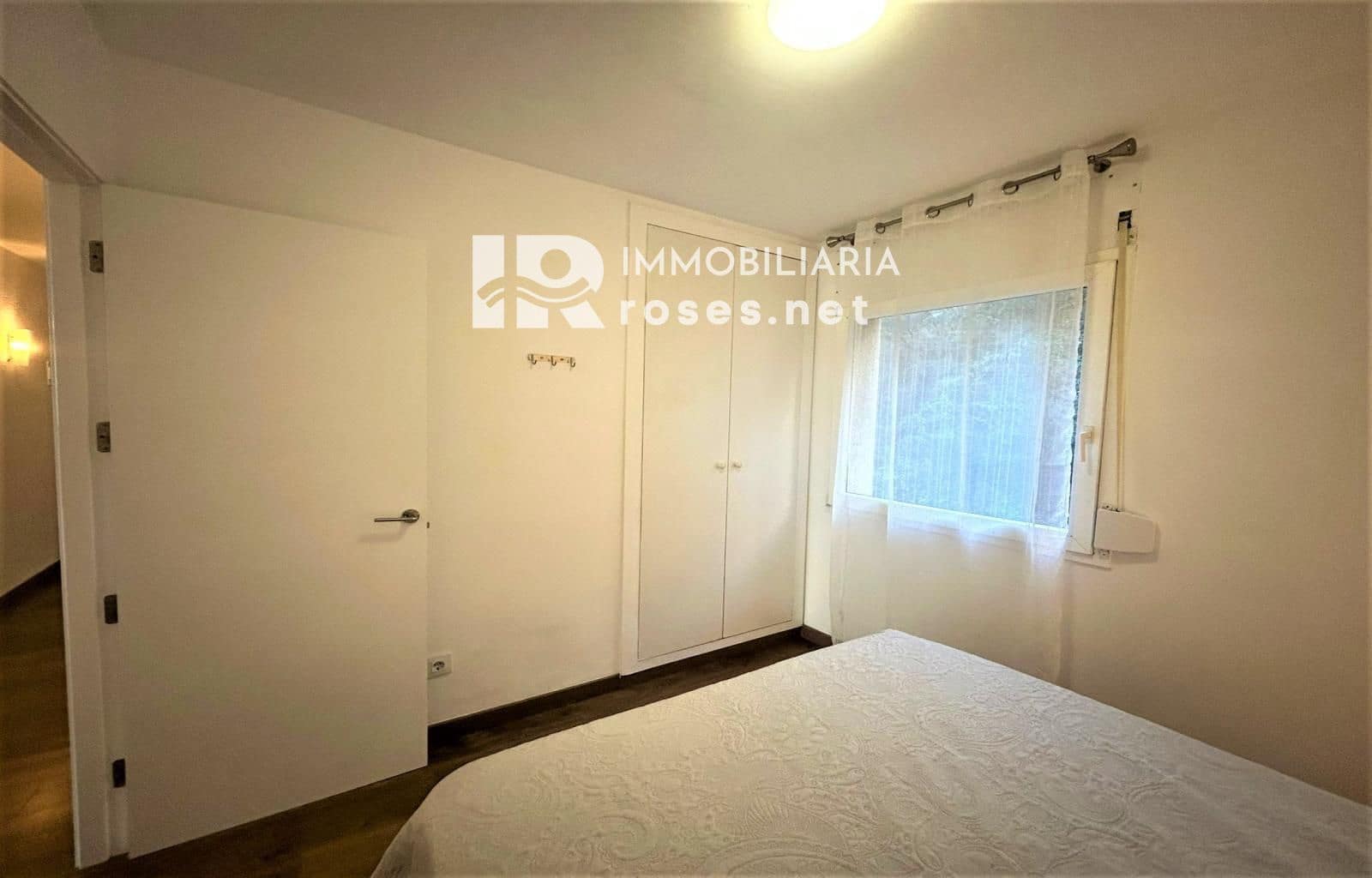 2 sypialnia Mieszkanie na sprzedaż w Roses - 275 000 € (Ref: 9865544)