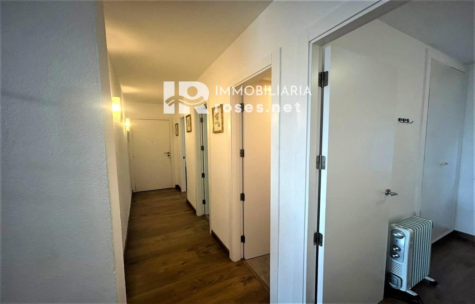 2 sypialnia Mieszkanie na sprzedaż w Roses - 275 000 € (Ref: 9865544)