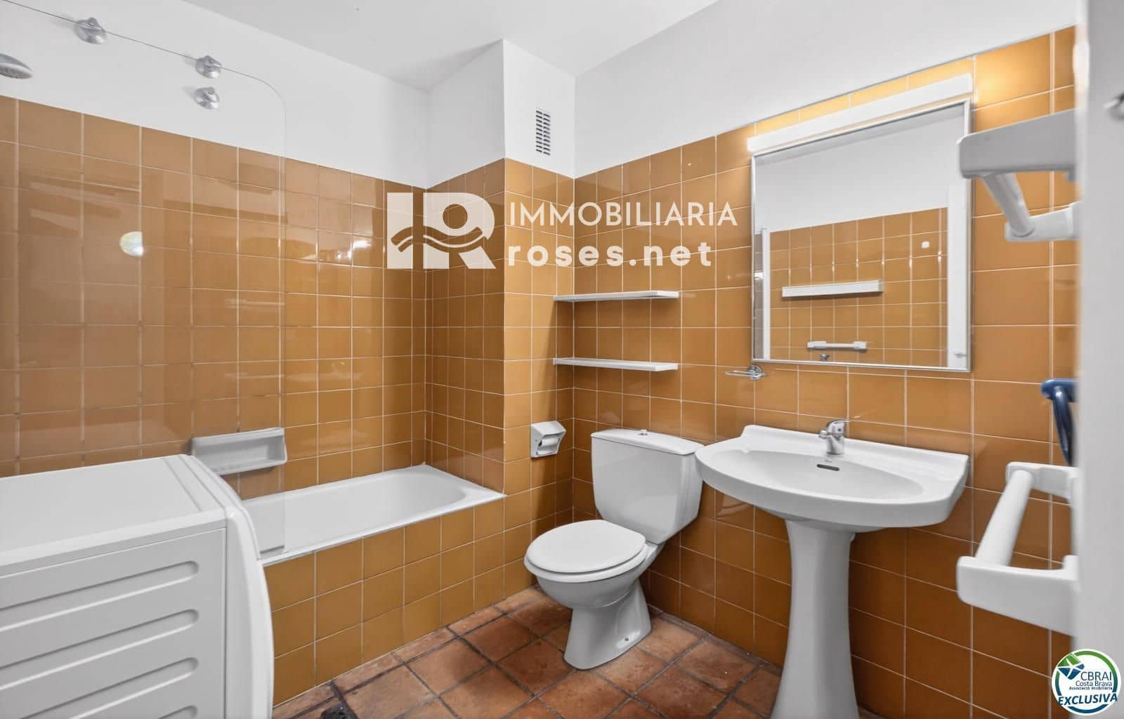 Chalet de 3 habitaciones en Roses en venta con garaje - 349.000 € (Ref: 9869588)