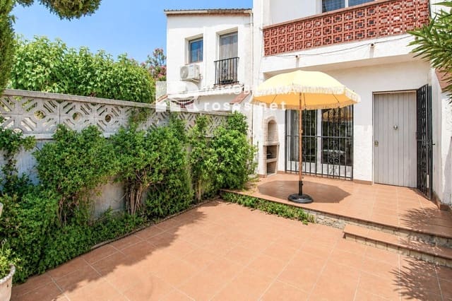 1 chambre Maison de Ville à vendre à Empuriabrava, Castelló d'Empúries - 130 000 € (Ref: 9869589)