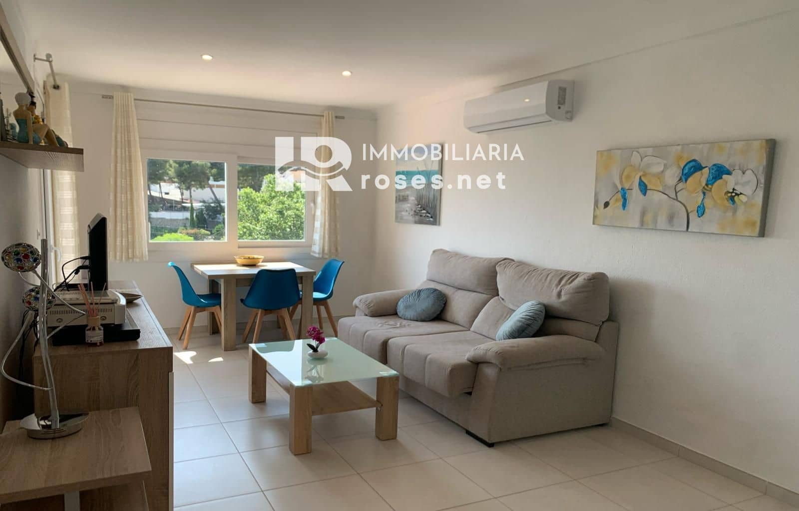 2 bedroom Flat for sale in Roses - € 339,000 (Ref: 9876904)