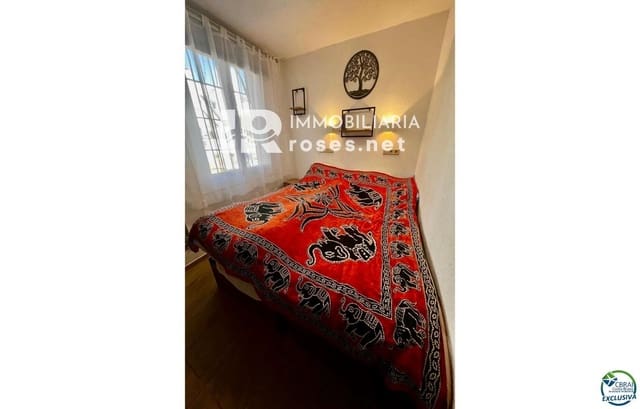 Chalet de 2 habitaciones en Empuriabrava, Castelló d'Empúries en venta - 225.000 € (Ref: 9882448)