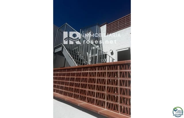 Chalet de 2 habitaciones en Empuriabrava, Castelló d'Empúries en venta - 225.000 € (Ref: 9882448)