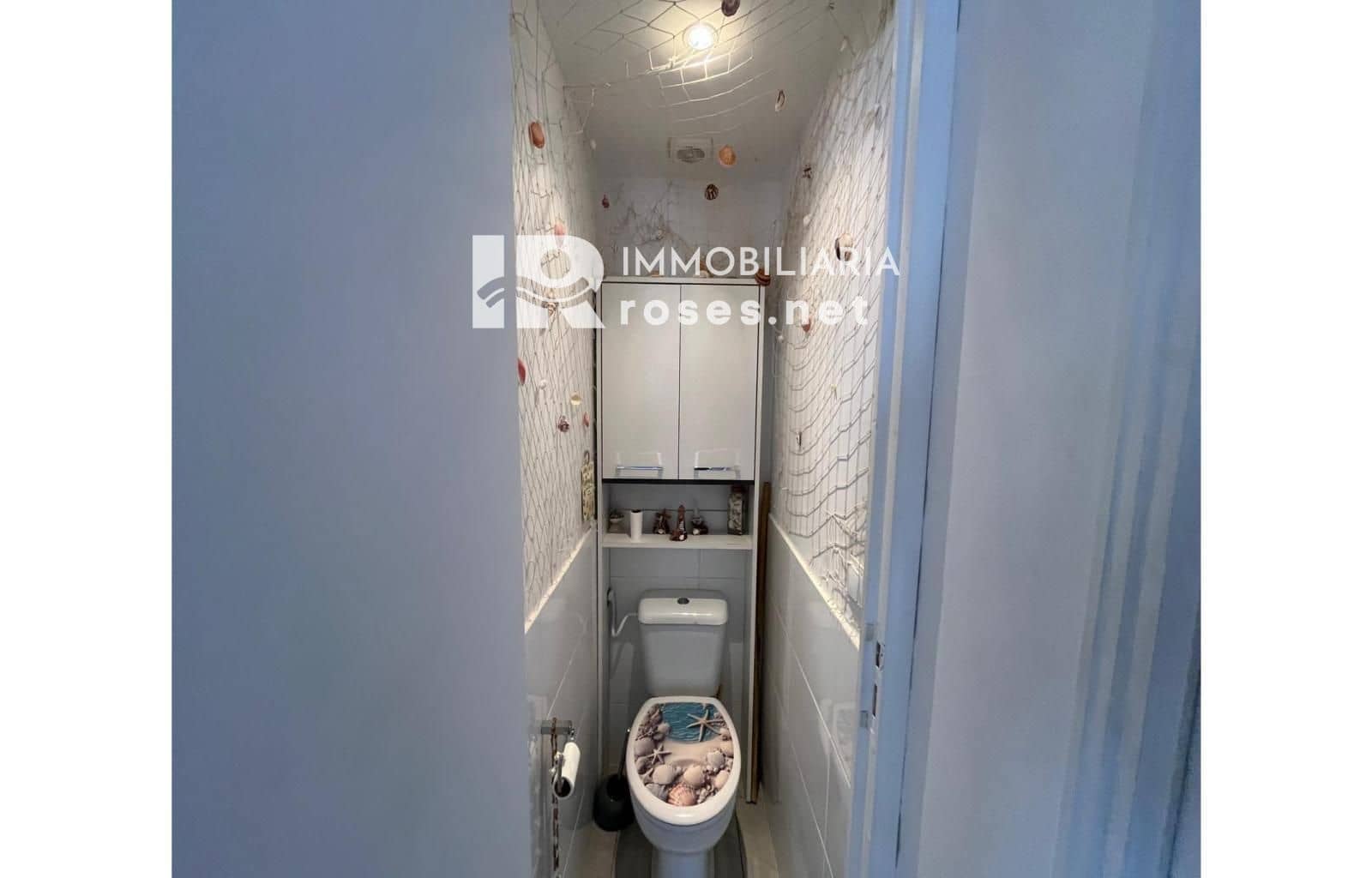 2 bedroom Flat for sale in Empuriabrava - € 219,000 (Ref: 9892707)