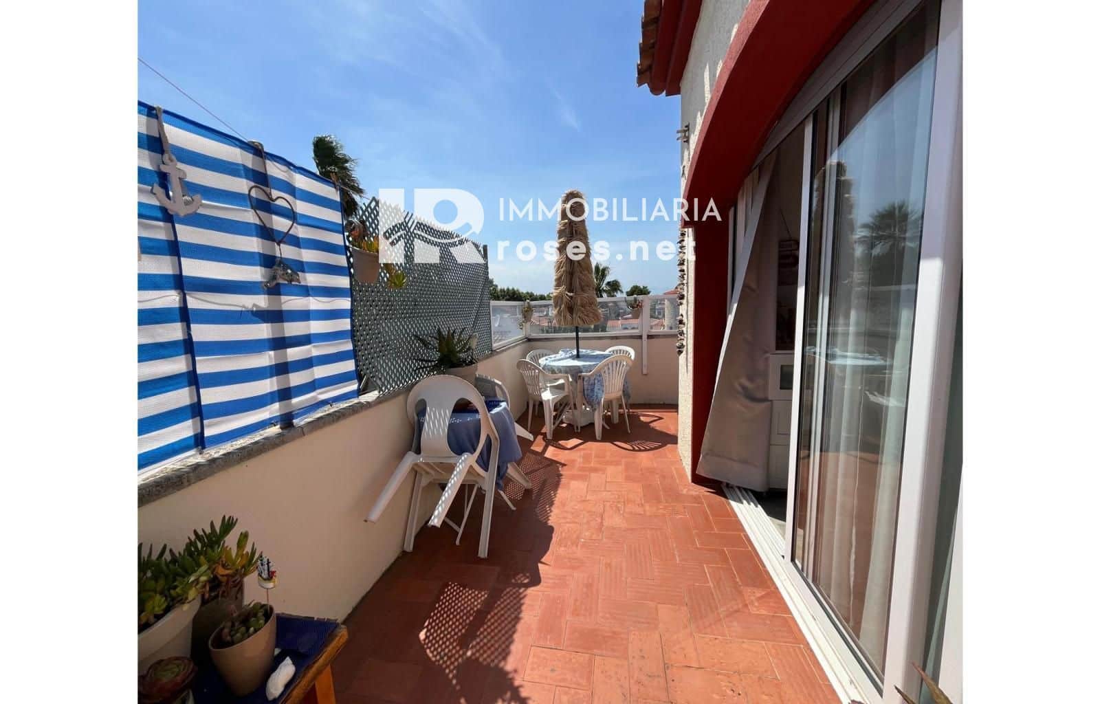 2 bedroom Flat for sale in Empuriabrava - € 219,000 (Ref: 9892707)
