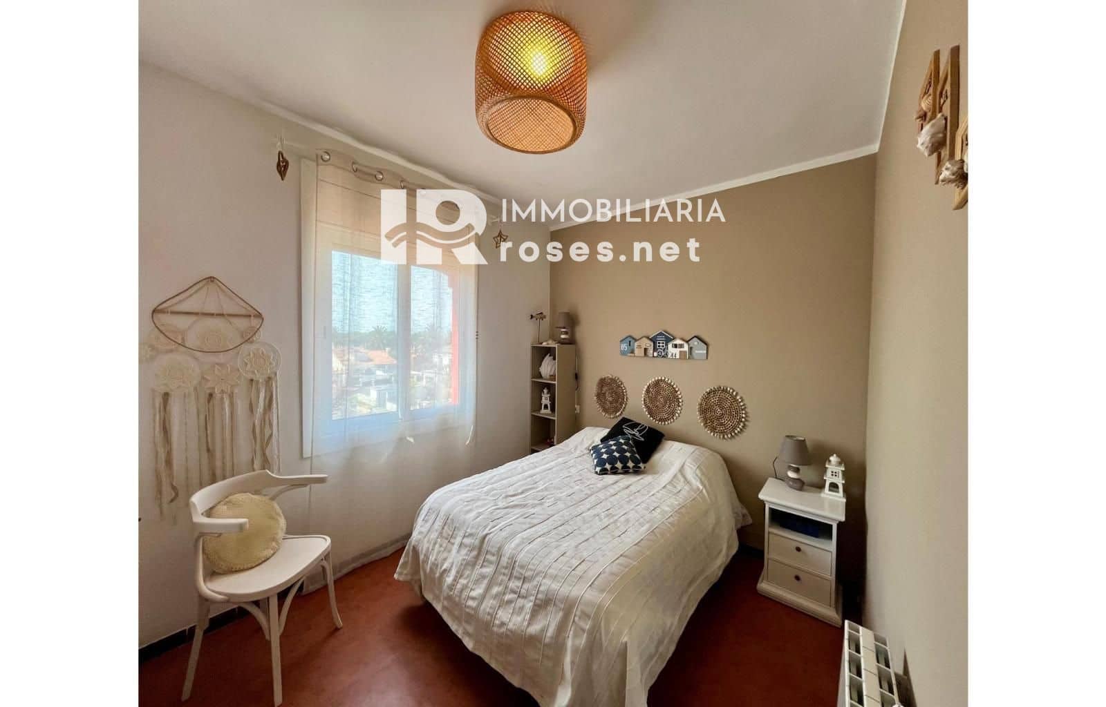 2 bedroom Flat for sale in Empuriabrava - € 219,000 (Ref: 9892707)