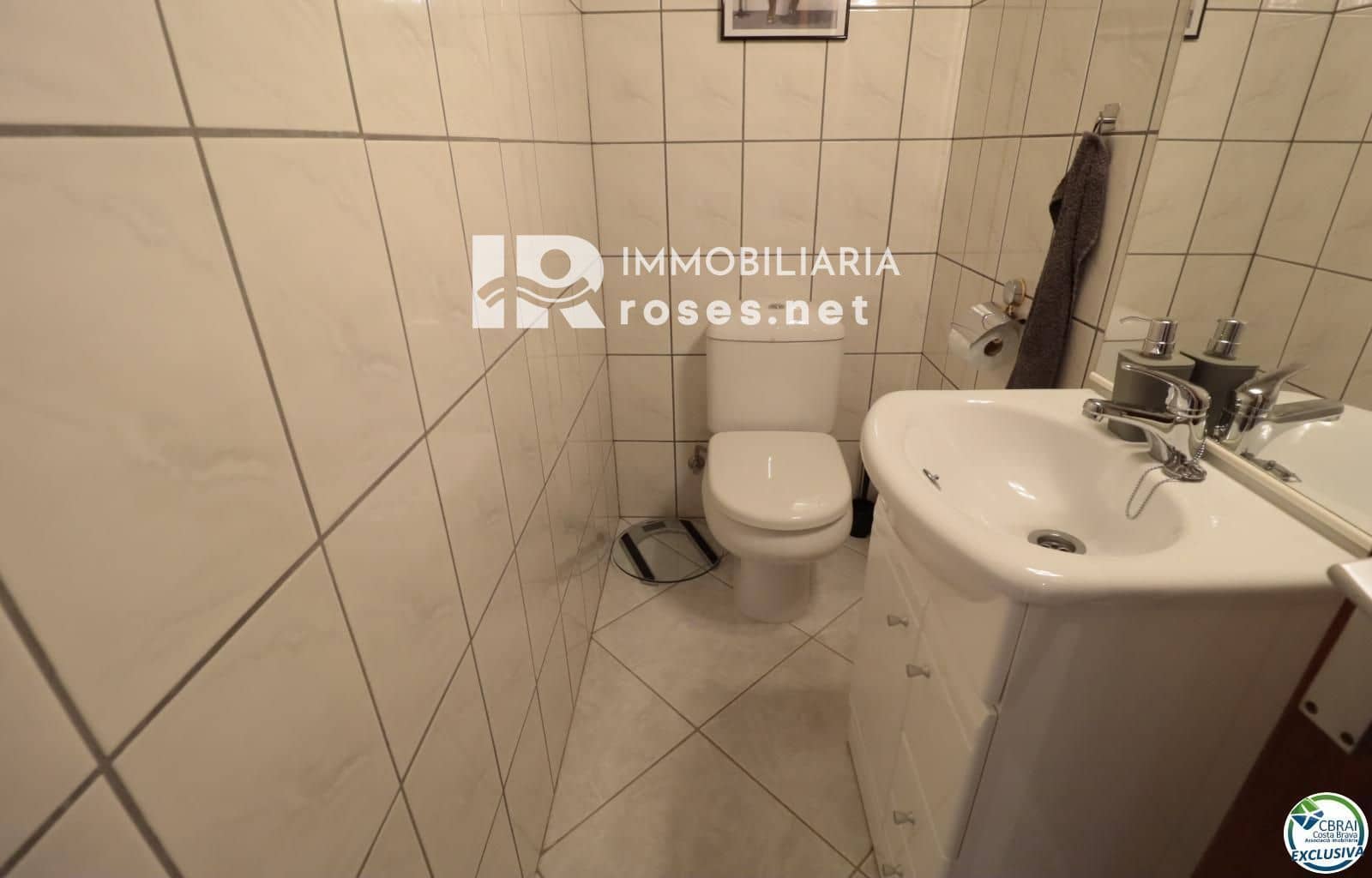 4 bedroom Villa for sale in Roses with pool garage - € 475,000 (Ref: 9892708)