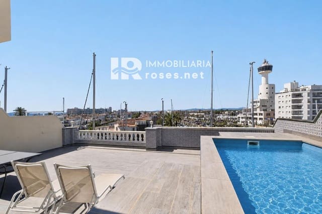 3 makuuhuone Asunto myytävänä paikassa Empuriabrava, Castelló d'Empúries mukana uima-altaan - 480 000 € (Ref: 9894926)