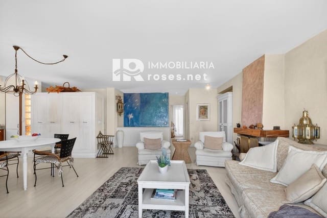 3 makuuhuone Asunto myytävänä paikassa Empuriabrava, Castelló d'Empúries mukana uima-altaan - 480 000 € (Ref: 9894926)