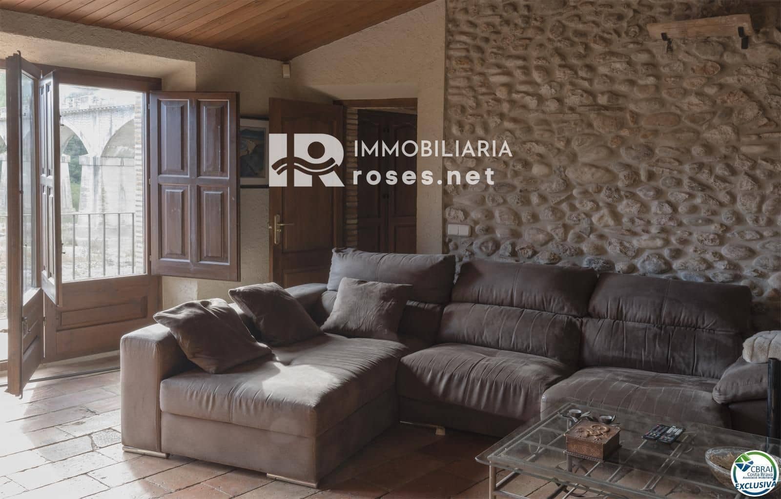 11 bedroom Villa for sale in Sant Miquel de Fluvia with pool garage - € 1,900,000 (Ref: 9894927)