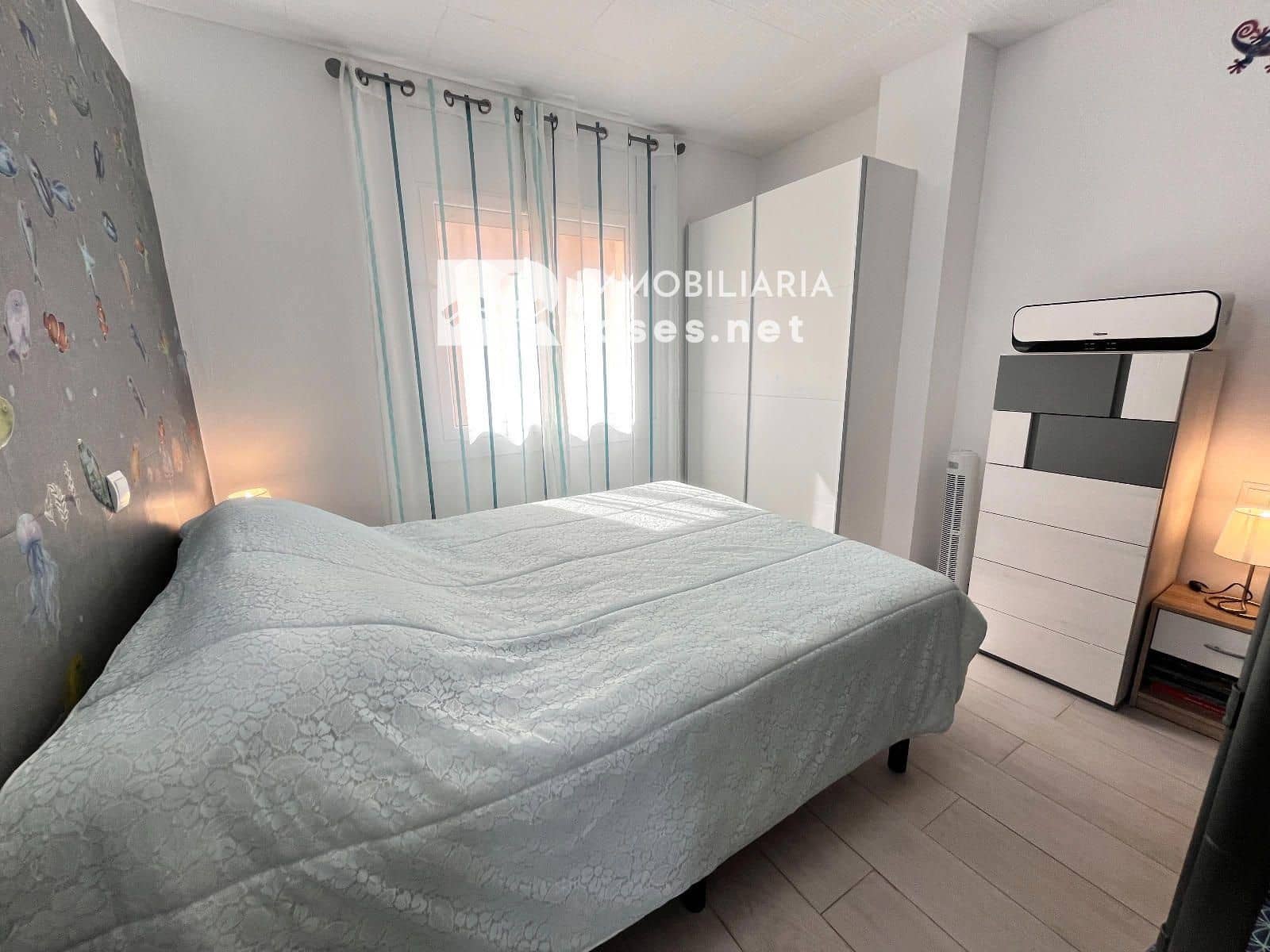 2 bedroom Flat for sale in Empuriabrava with pool - € 200,000 (Ref: 9904956)