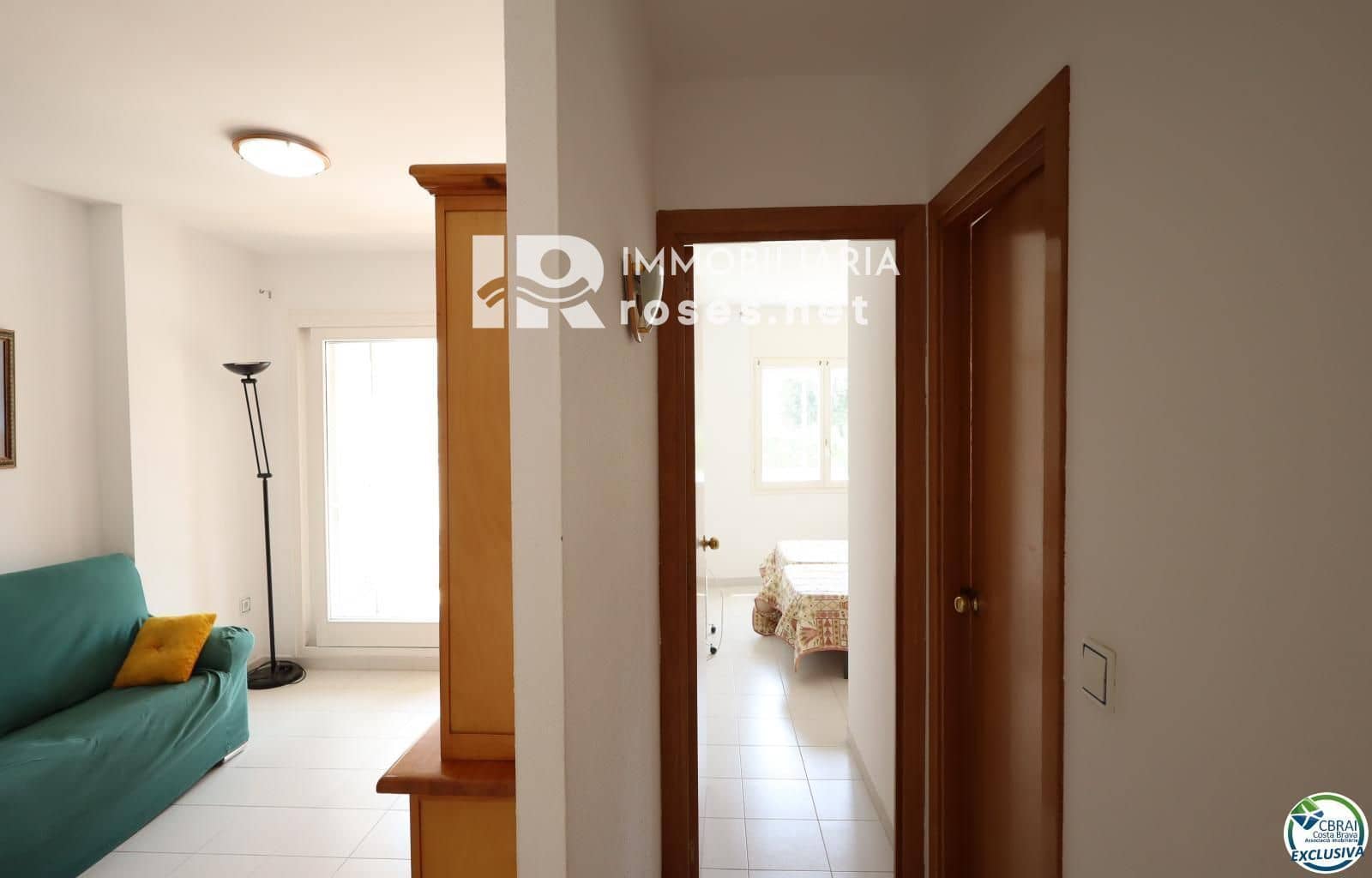 2 slaapkamer Flat te koop in Llanca - € 198.000 (Ref: 9908826)