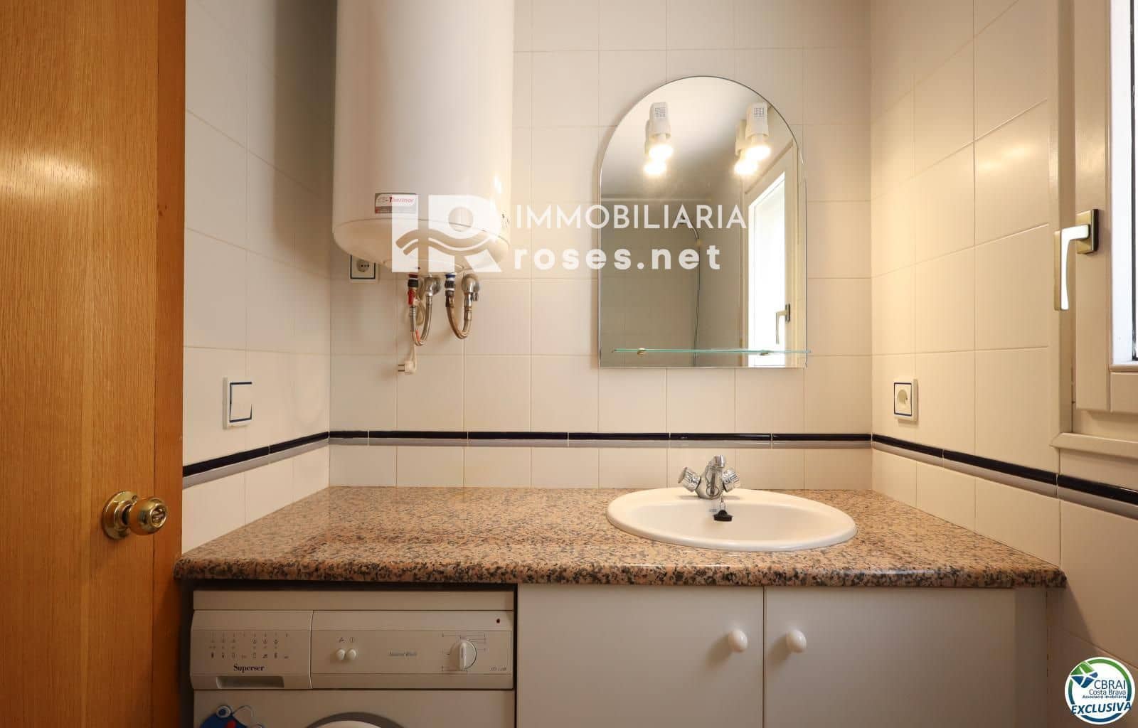 2 slaapkamer Flat te koop in Llanca - € 198.000 (Ref: 9908826)