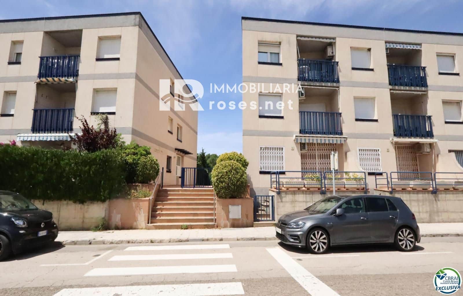 2 slaapkamer Flat te koop in Llanca - € 198.000 (Ref: 9908826)