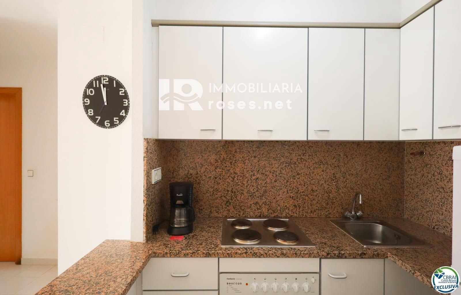 2 slaapkamer Flat te koop in Llanca - € 198.000 (Ref: 9908826)