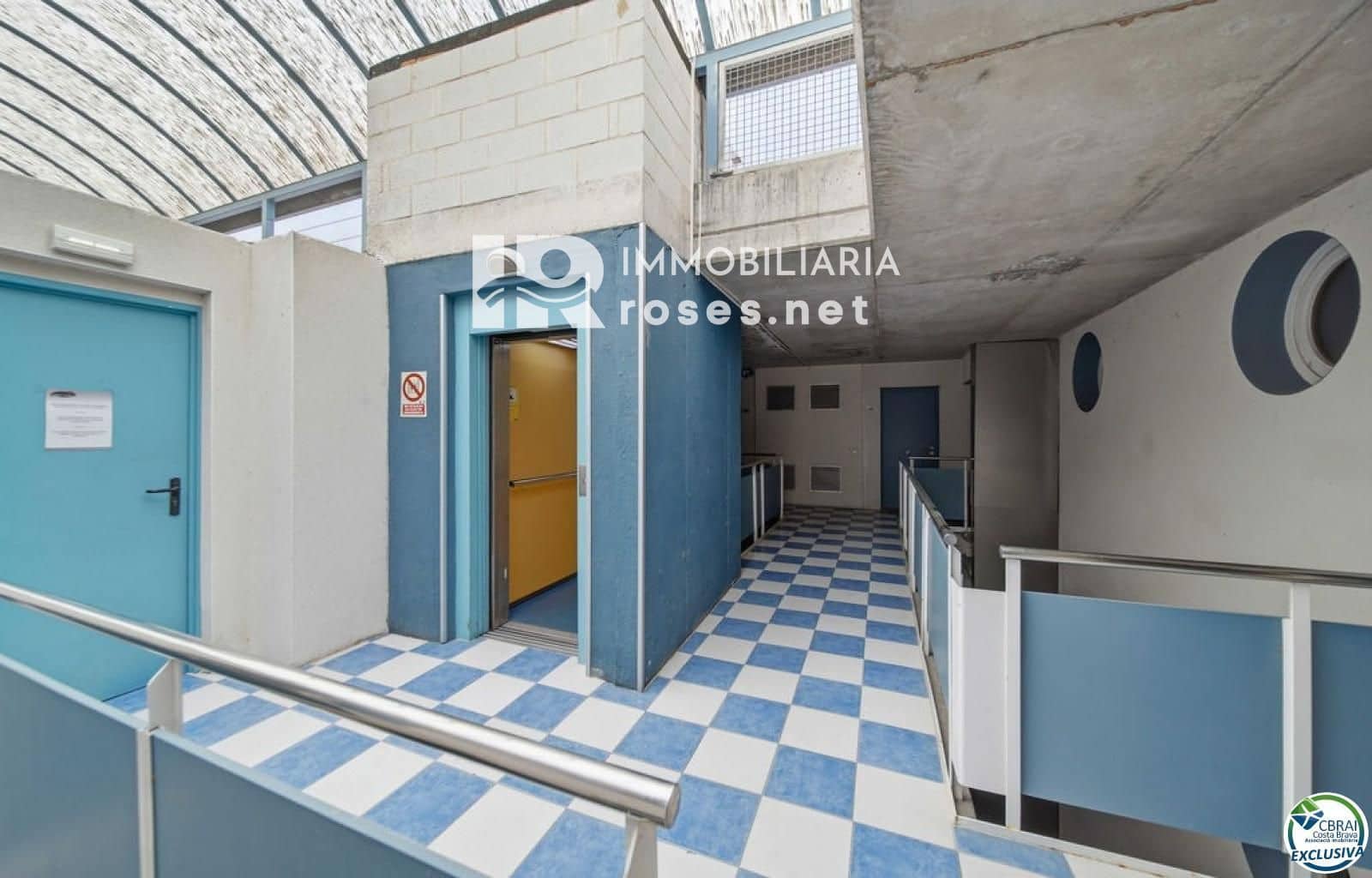 2 makuuhuone Asunto myytävänä paikassa Santa Margarida mukana uima-altaan - 235 000 € (Ref: 9911285)