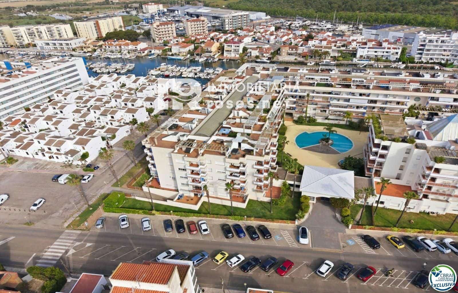 2 makuuhuone Asunto myytävänä paikassa Santa Margarida mukana uima-altaan - 235 000 € (Ref: 9911285)