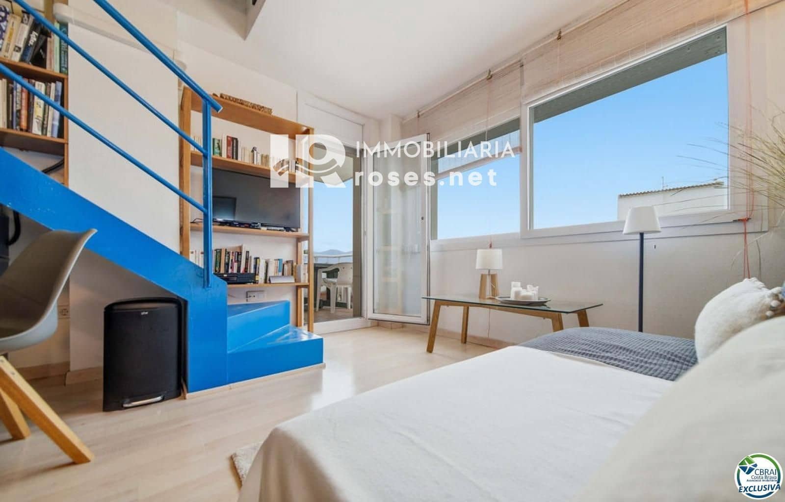 2 makuuhuone Asunto myytävänä paikassa Santa Margarida mukana uima-altaan - 235 000 € (Ref: 9911285)